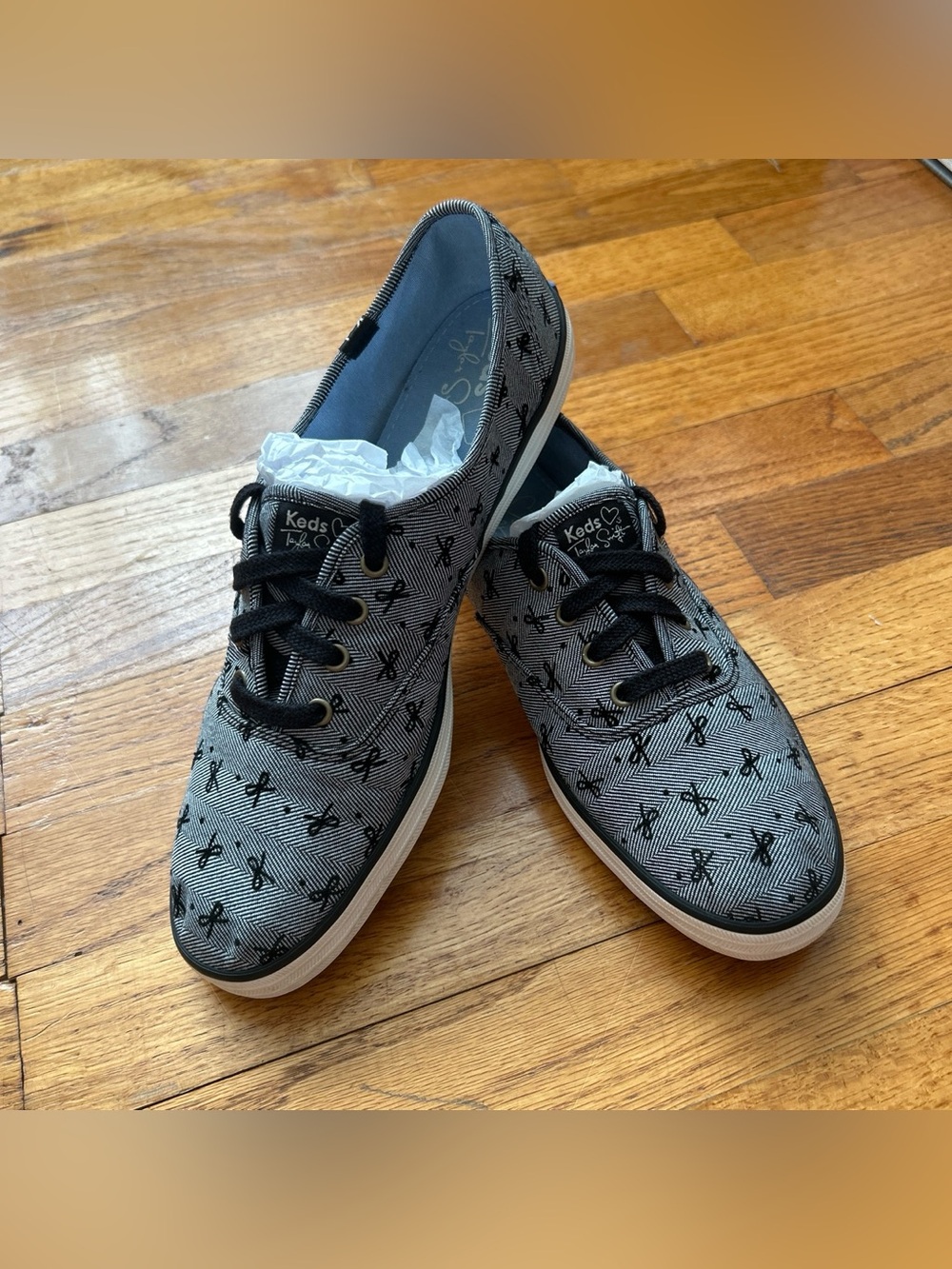 Rare Keds x Taylor Swift Champion Herringbone Bow Print Sneakers Size 11